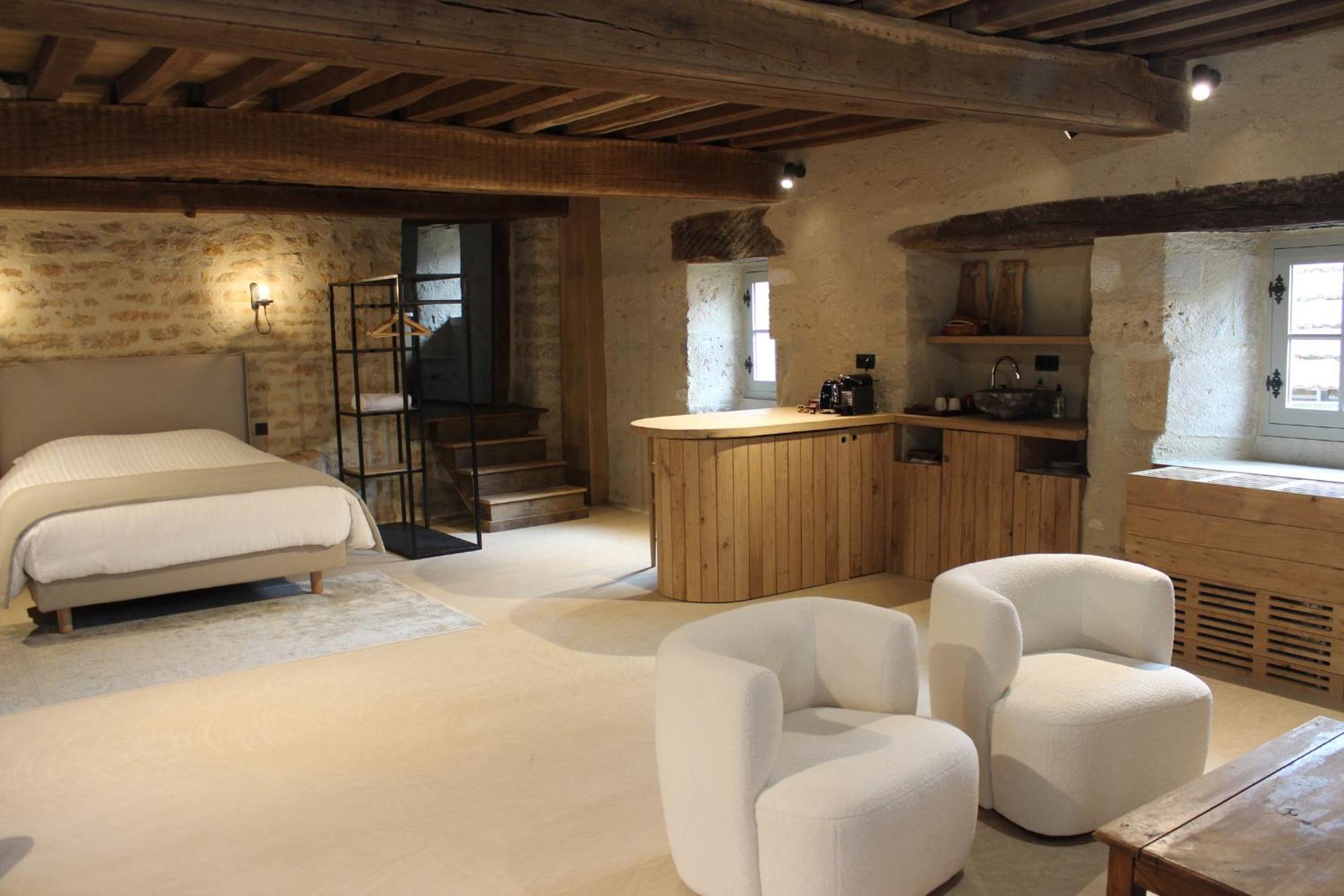 Chateauneuf Suites Esterno foto