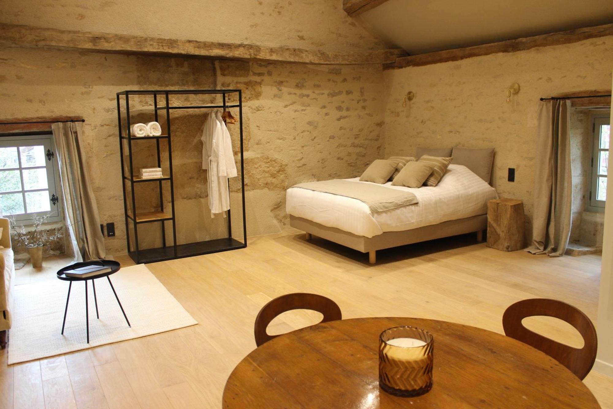 Chateauneuf Suites Esterno foto