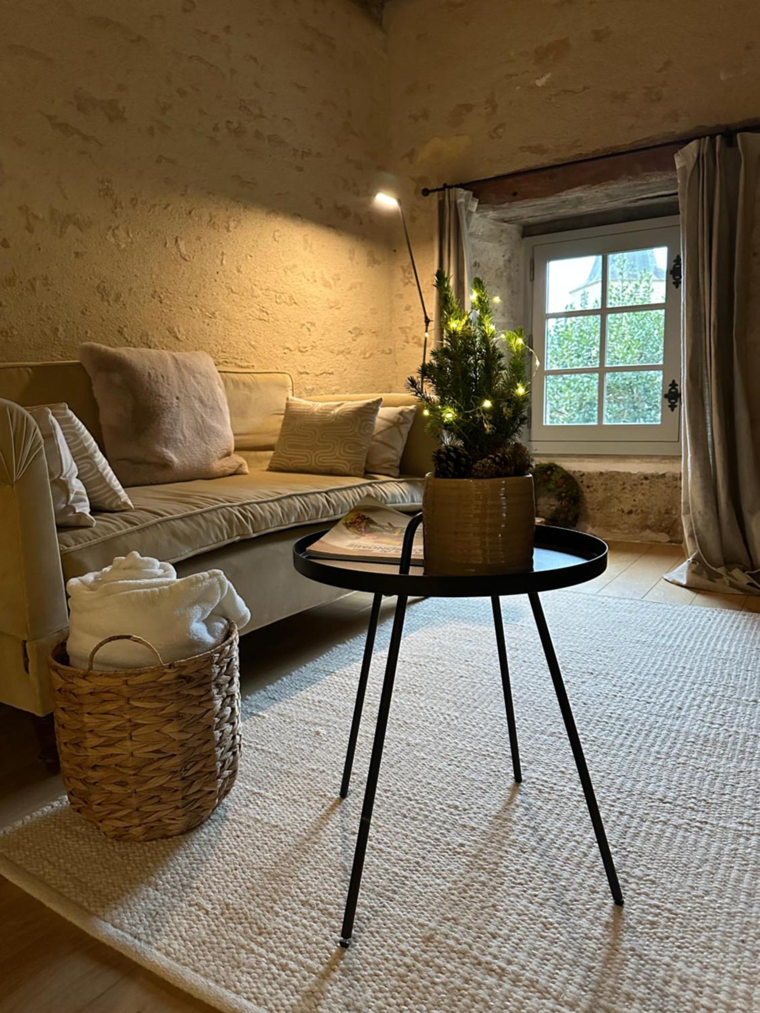 Chateauneuf Suites Esterno foto